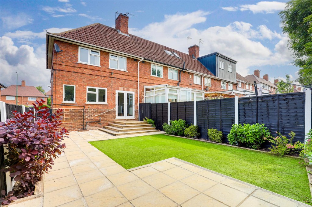 Cardale Road, Bakersfield, Nottinghamshire, NG3 7BS
