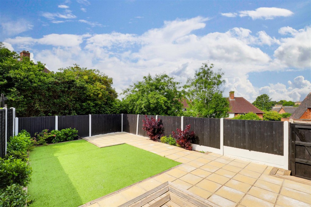 Cardale Road, Bakersfield, Nottinghamshire, NG3 7BS