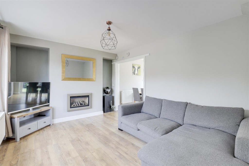 Cardale Road, Bakersfield, Nottinghamshire, NG3 7BS