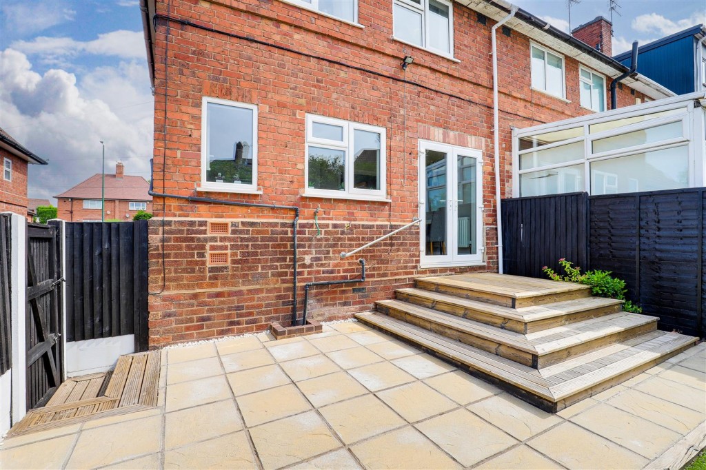 Cardale Road, Bakersfield, Nottinghamshire, NG3 7BS