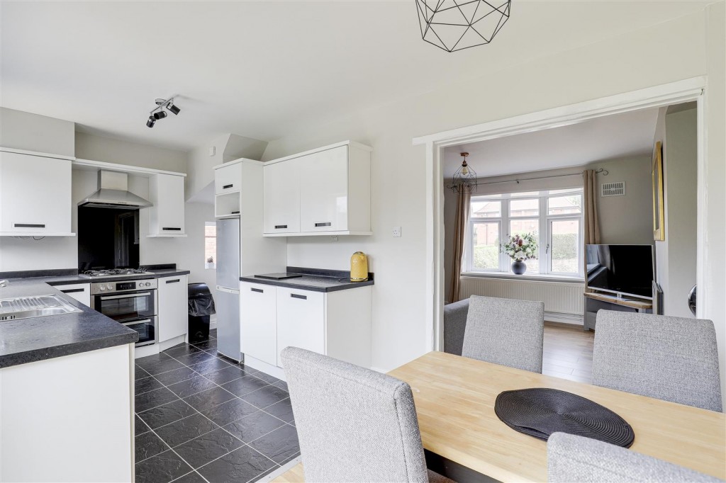 Cardale Road, Bakersfield, Nottinghamshire, NG3 7BS