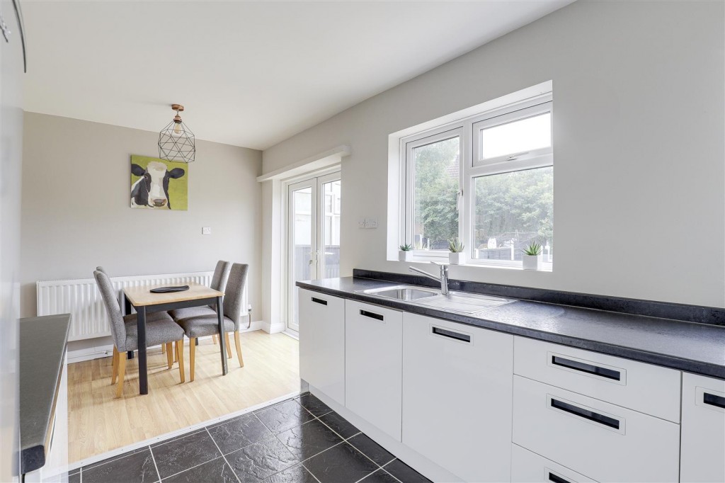 Cardale Road, Bakersfield, Nottinghamshire, NG3 7BS