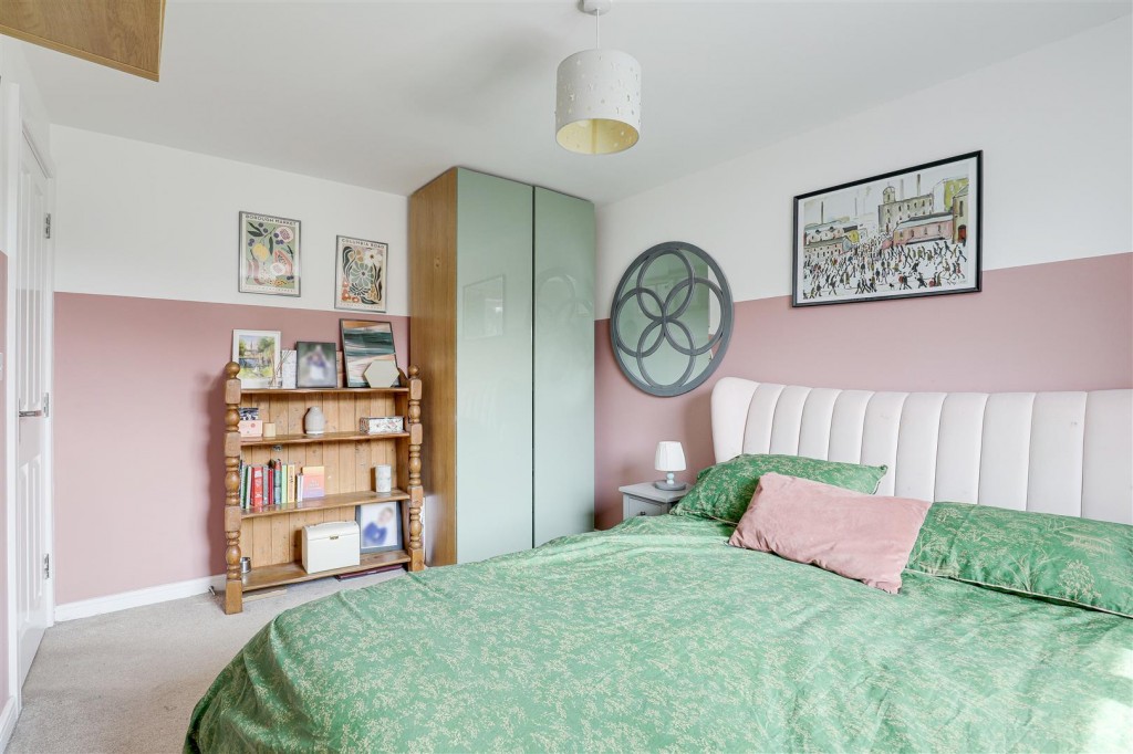 Autumn Way, Beeston, Nottinghamshire, NG9 2JW
