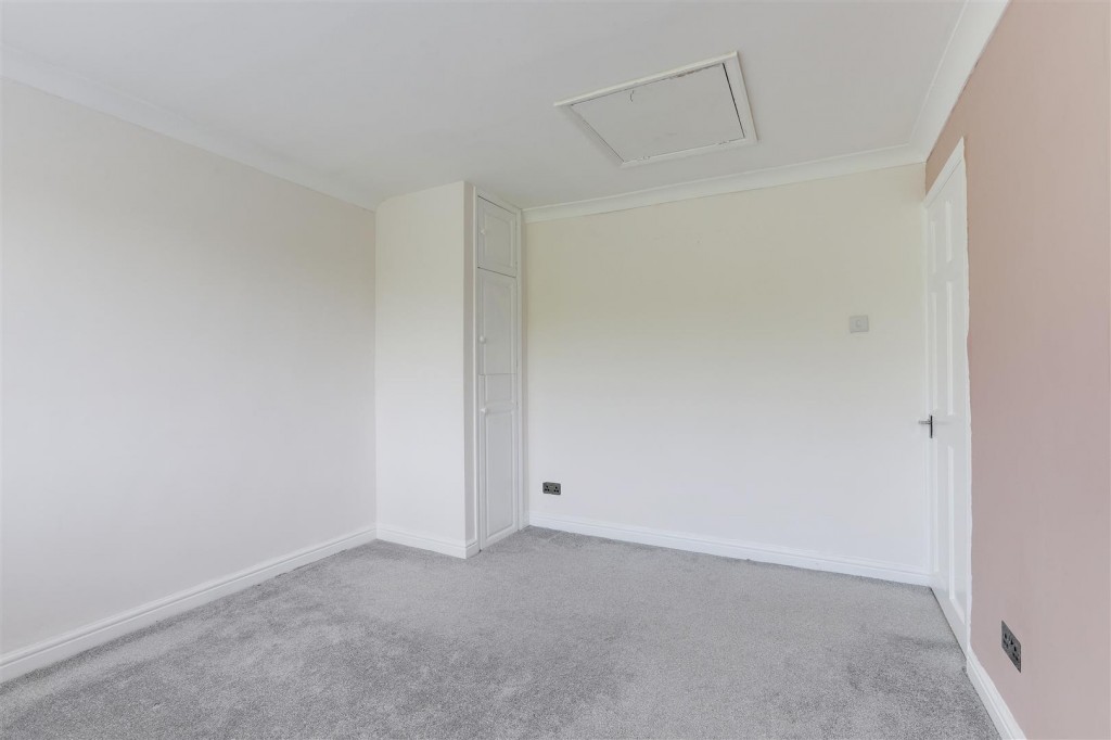 Oakleys Road, Long Eaton, Derbyshire, NG10 1DP