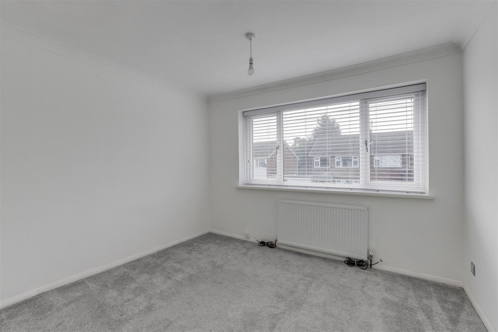 Oakleys Road, Long Eaton, Derbyshire, NG10 1DP