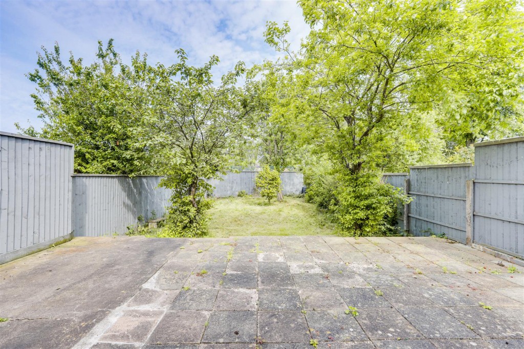 Oakleys Road, Long Eaton, Derbyshire, NG10 1DP