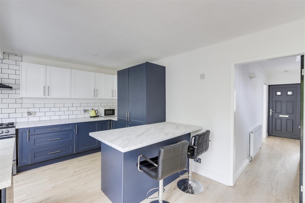 Oakleys Road, Long Eaton, Derbyshire, NG10 1DP