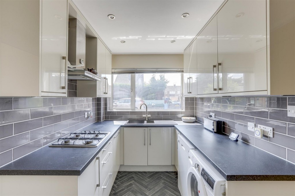 Lodge Road, Long Eaton, Derbyshire, NG10 1AP