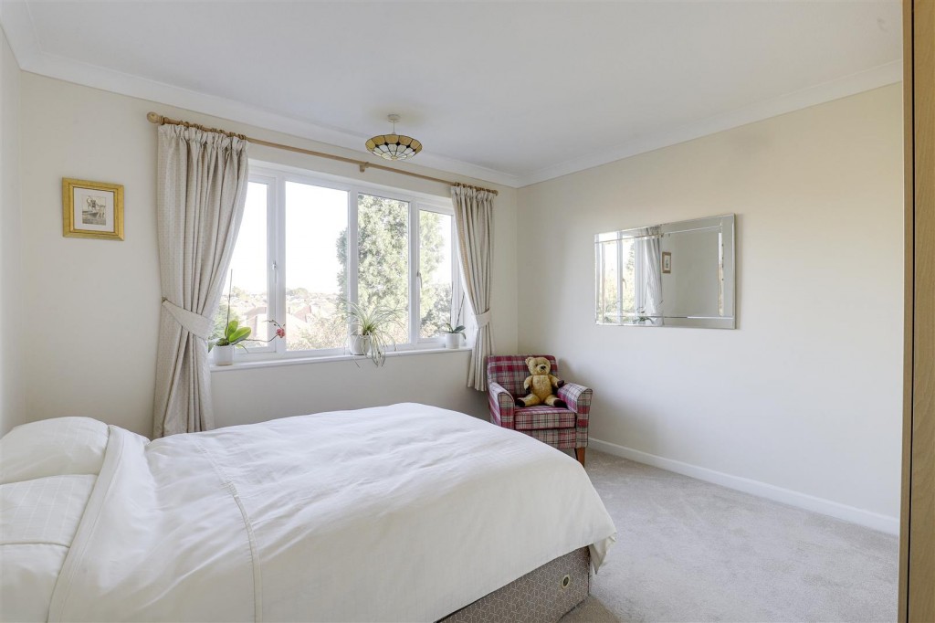 Littlegreen Road, Woodthorpe, Nottinghamshire, NG5 4LP