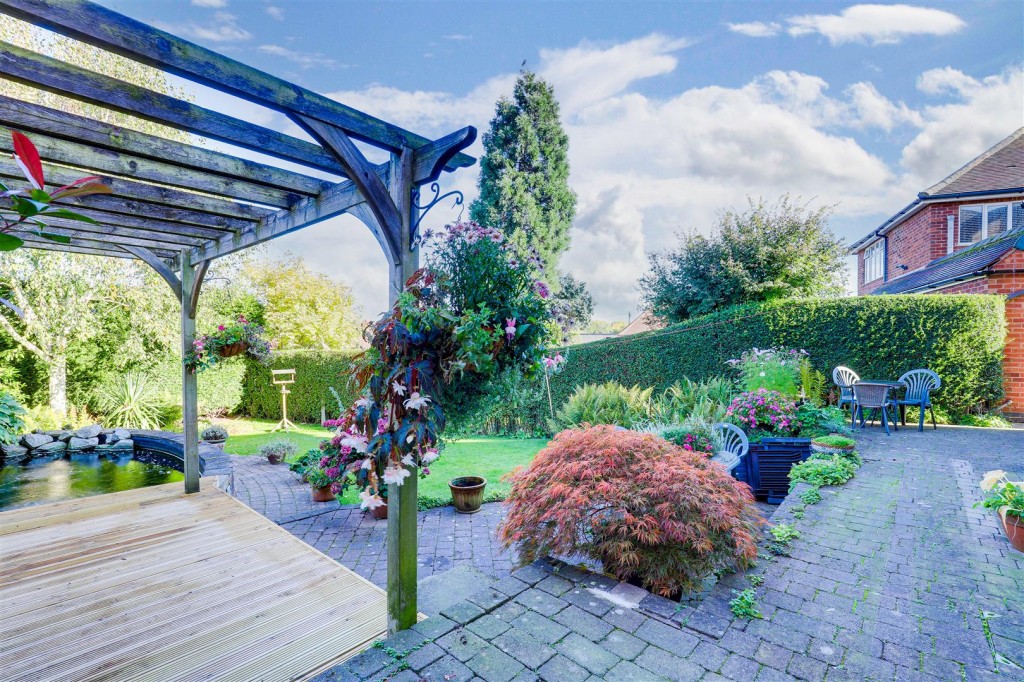 Littlegreen Road, Woodthorpe, Nottinghamshire, NG5 4LP