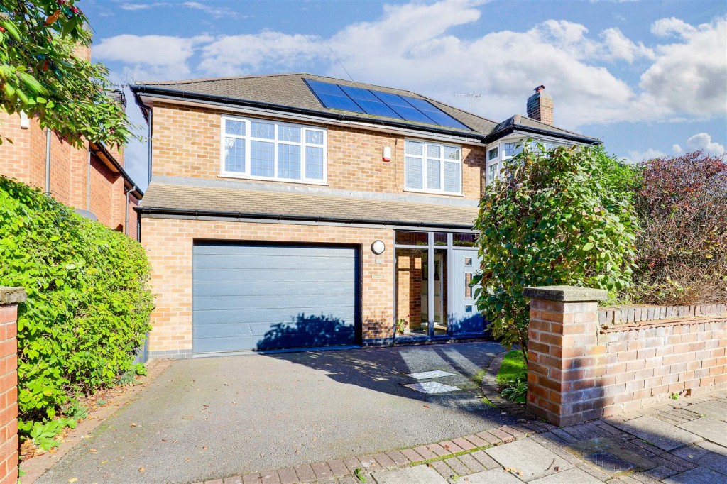 Littlegreen Road, Woodthorpe, Nottinghamshire, NG5 4LP