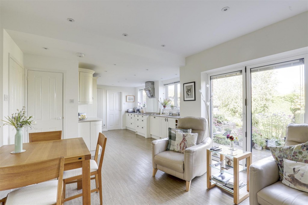 Littlegreen Road, Woodthorpe, Nottinghamshire, NG5 4LP