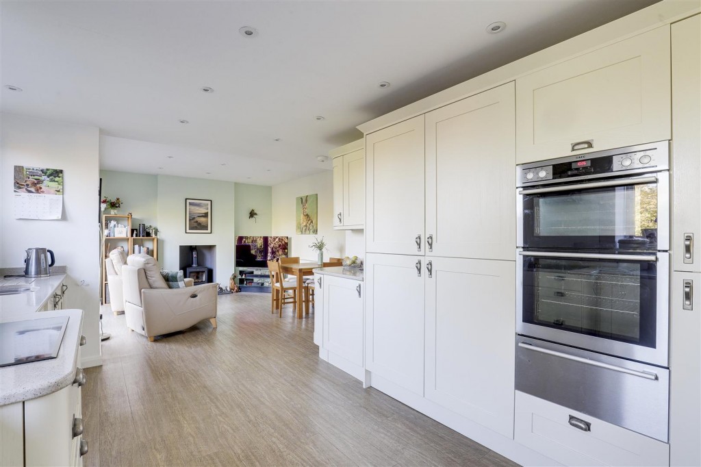 Littlegreen Road, Woodthorpe, Nottinghamshire, NG5 4LP