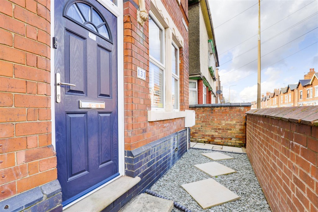 College Street, Long Eaton, Nottinghamshire, NG10 4GE