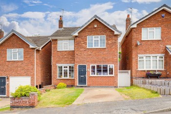 Houldsworth Rise, Arnold, Nottinghamshire, NG5 8HZ