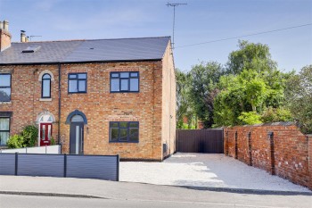 Derby Road, Draycott, Derbyshire, DE72 3NJ