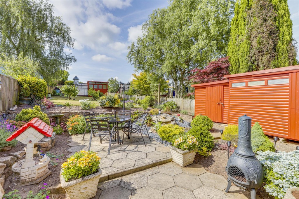 Seagrave Avenue, Kirkby-In-Ashfield, Nottinghamshire, NG17 9AW
