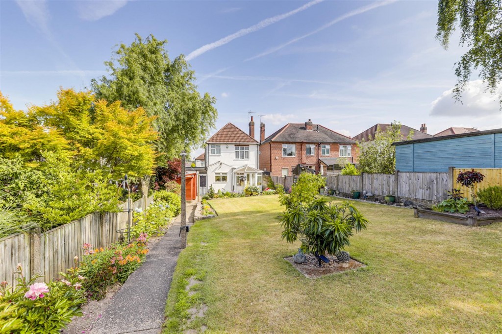 Seagrave Avenue, Kirkby-In-Ashfield, Nottinghamshire, NG17 9AW