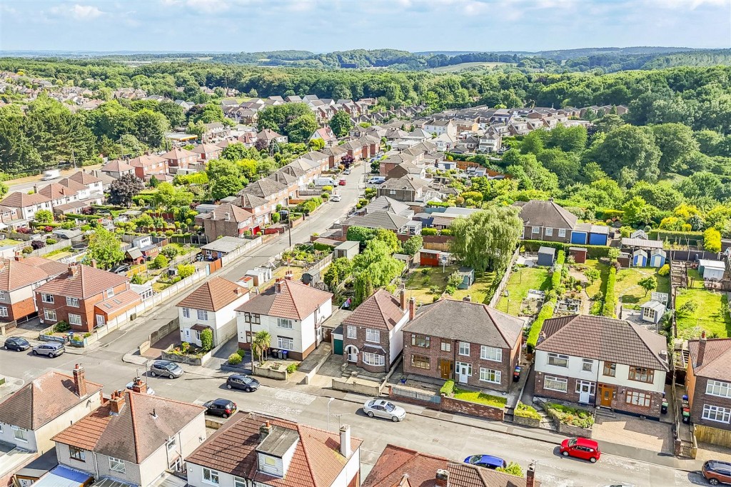 Seagrave Avenue, Kirkby-In-Ashfield, Nottinghamshire, NG17 9AW