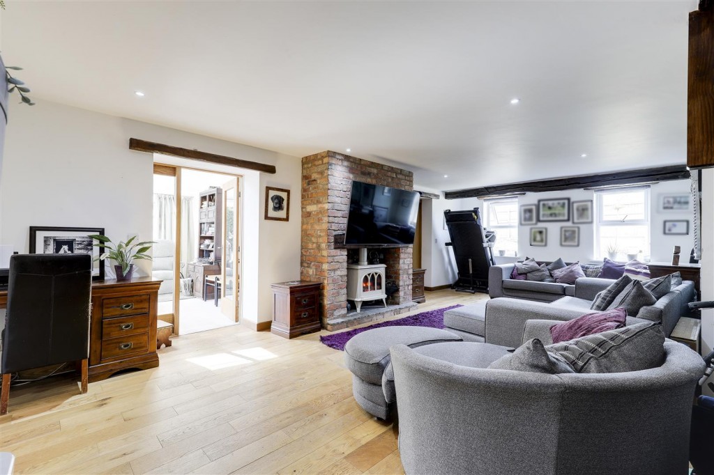 Rectory Farm Mews, Weston-On-Trent, Derbyshire, DE72 2DR