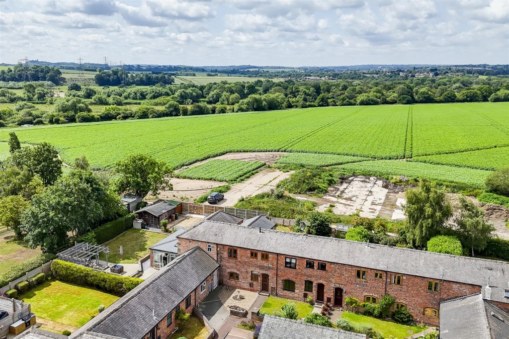 Rectory Farm Mews, Weston-On-Trent, Derbyshire, DE72 2DR