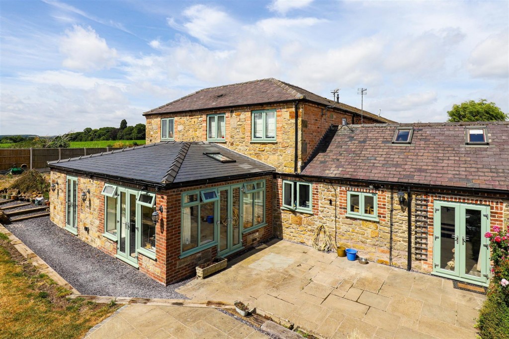 Rectory Farm Mews, Weston-On-Trent, Derbyshire, DE72 2DR