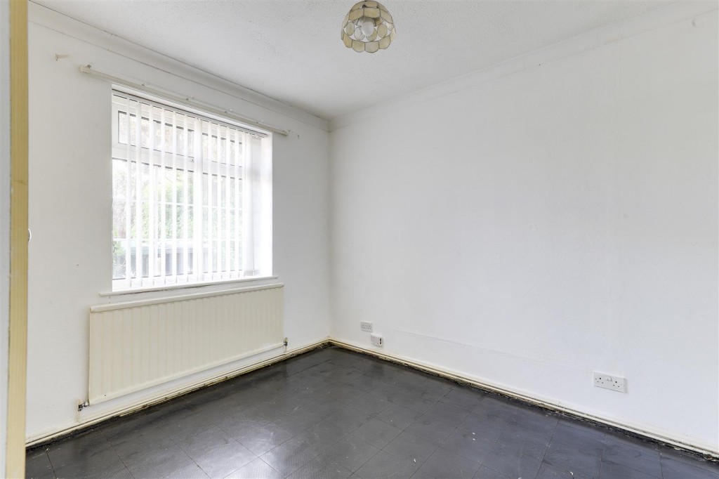 Eaton Avenue, Arnold, Nottinghamshire, NG5 7LG