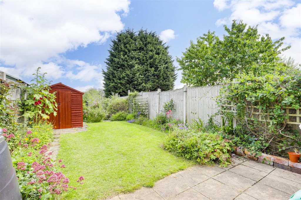 Doncaster Grove, Long Eaton, Nottinghamshire, NG10 2BA