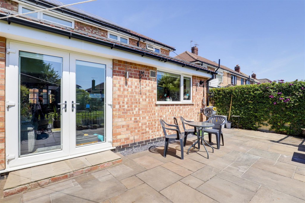 Bispham Drive, Toton, Nottinghamshire, NG9 6GH