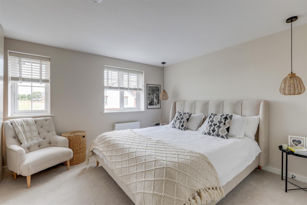 Pheasant Way, Calverton, Nottinghamshire, NG14 6TA