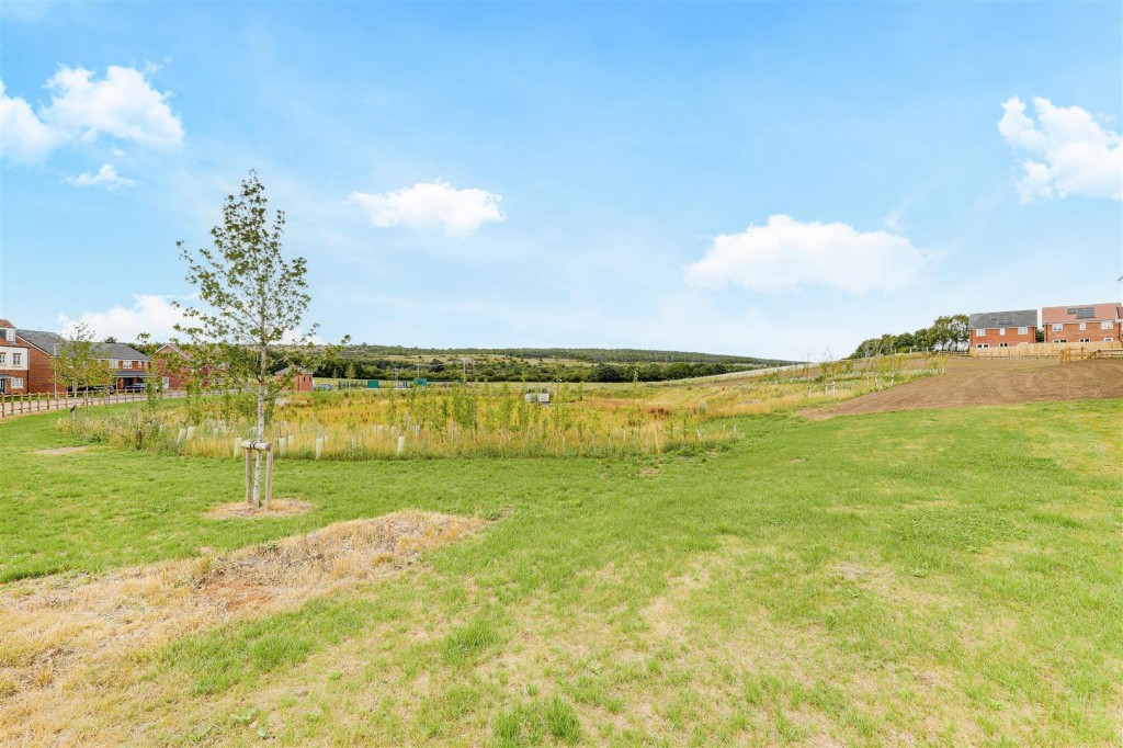 Pheasant Way, Calverton, Nottinghamshire, NG14 6TA