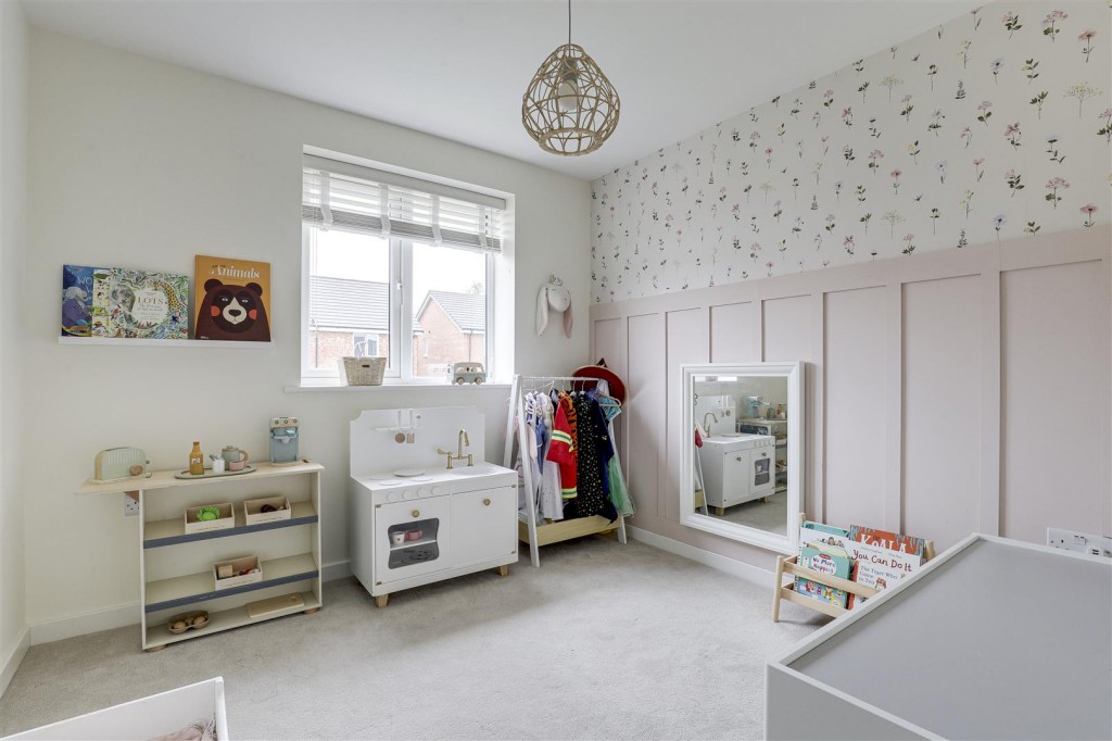 Pheasant Way, Calverton, Nottinghamshire, NG14 6TA