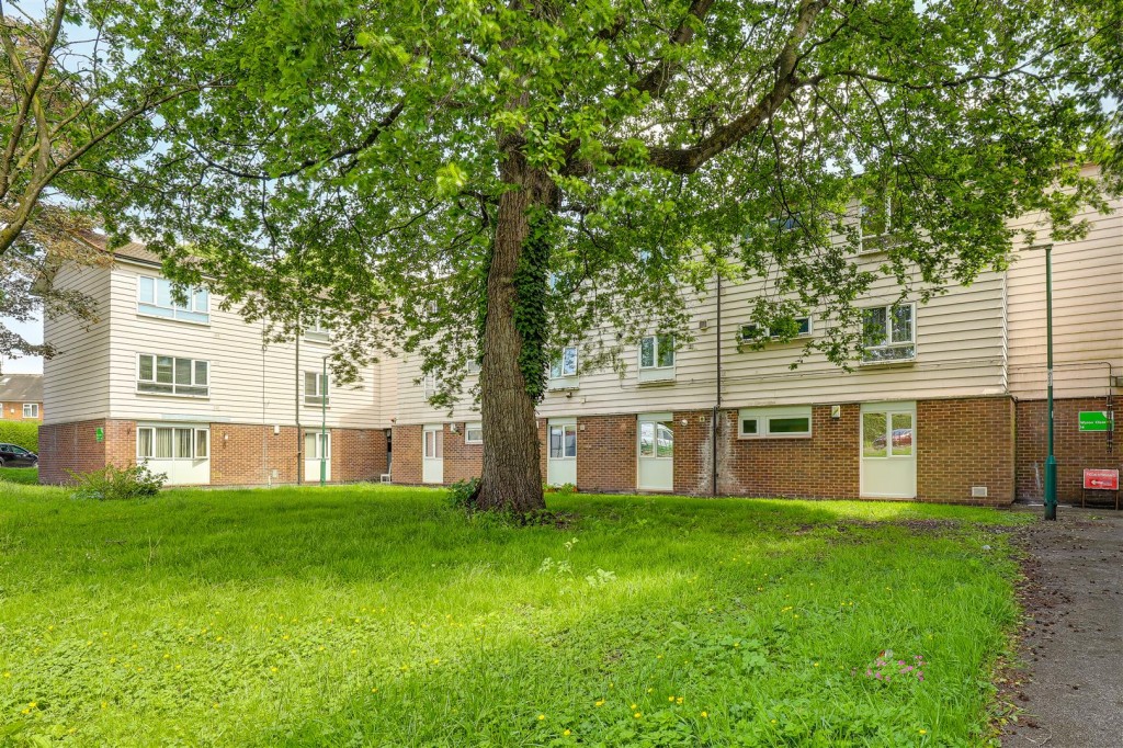 Wyton Close, Bestwood, Nottinghamshire, NG5 5GW