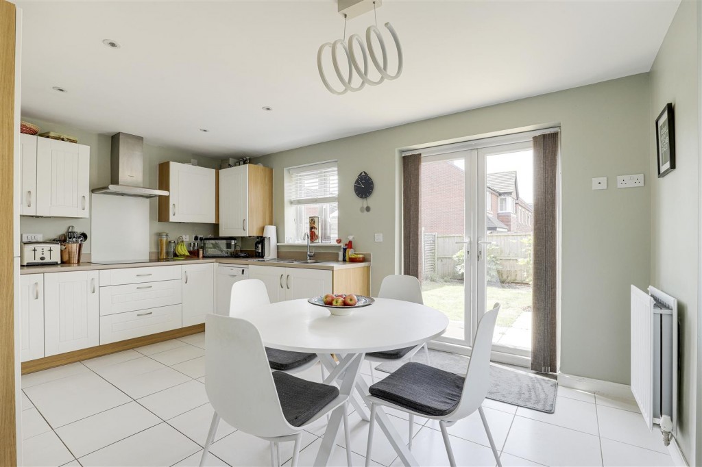 Rose Way, Edwalton, Nottinghamshire, NG12 4JE