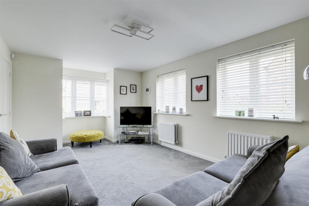 Rose Way, Edwalton, Nottinghamshire, NG12 4JE