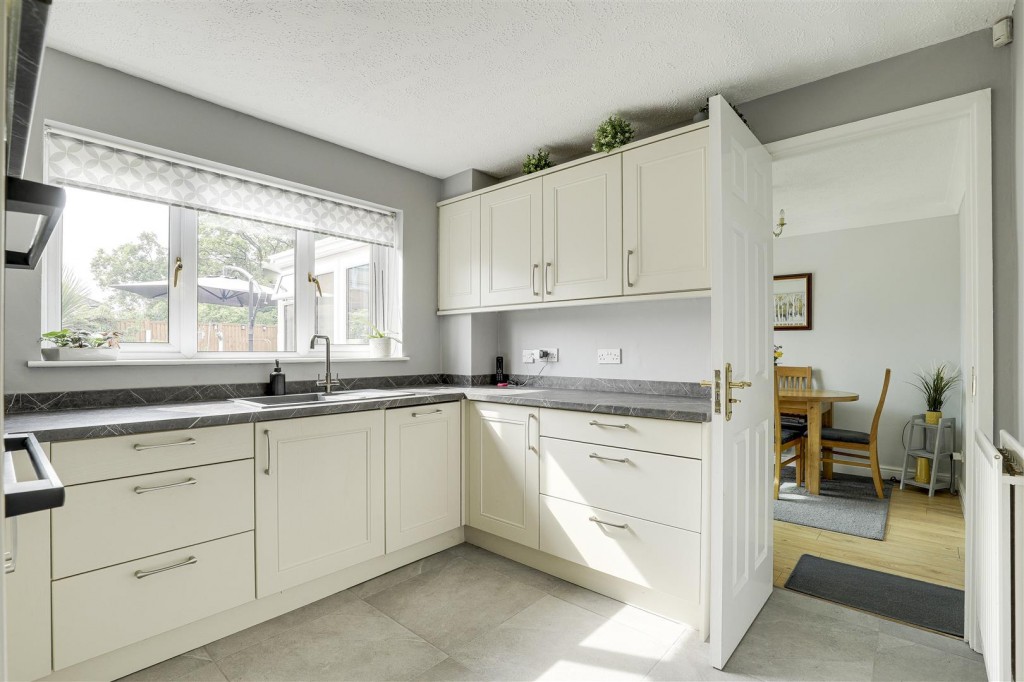 Stamford Close, Long Eaton, Derbyshire, NG10 1PH