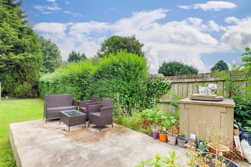 Tenbury Crescent, Aspley, Nottinghamshire, NG8 5HW