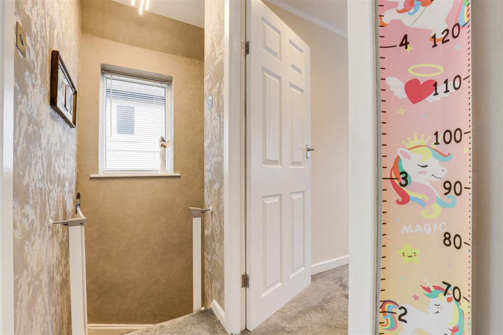 Harmston Rise, Basford, Nottinghamshire, NG5 1NR