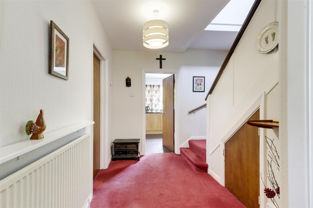 Gedling Road, Arnold, Nottinghamshire, NG5 6PB