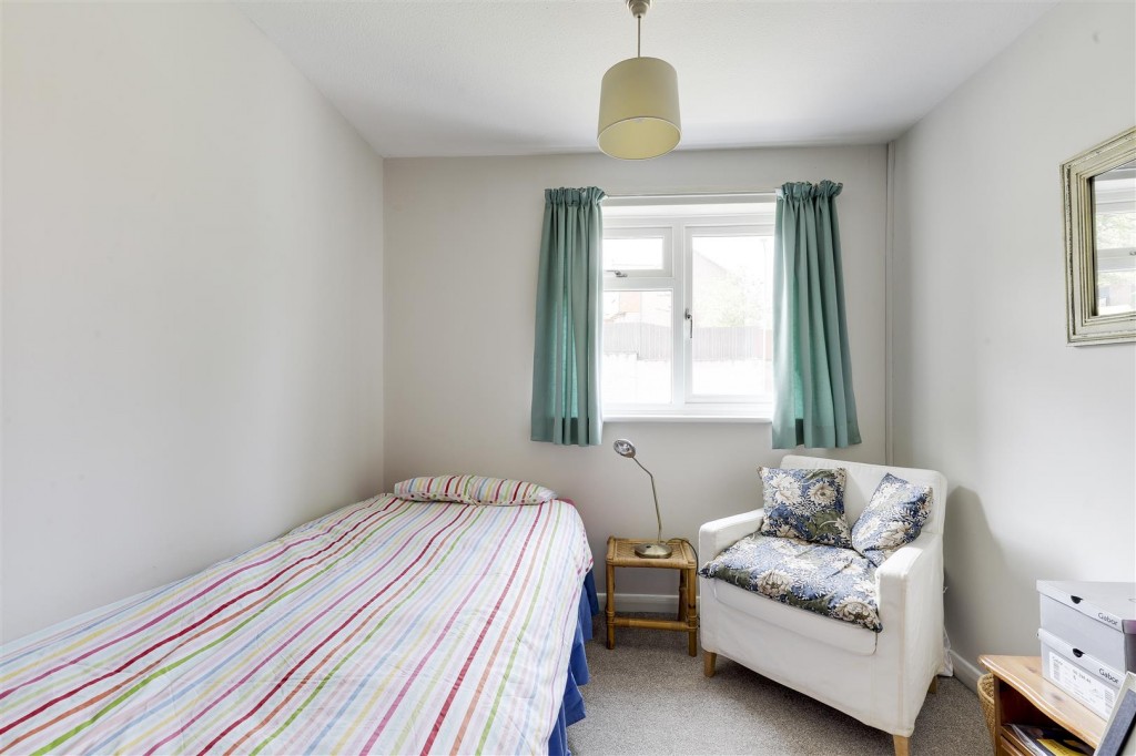 Gedling Road, Arnold, Nottinghamshire, NG5 6PB