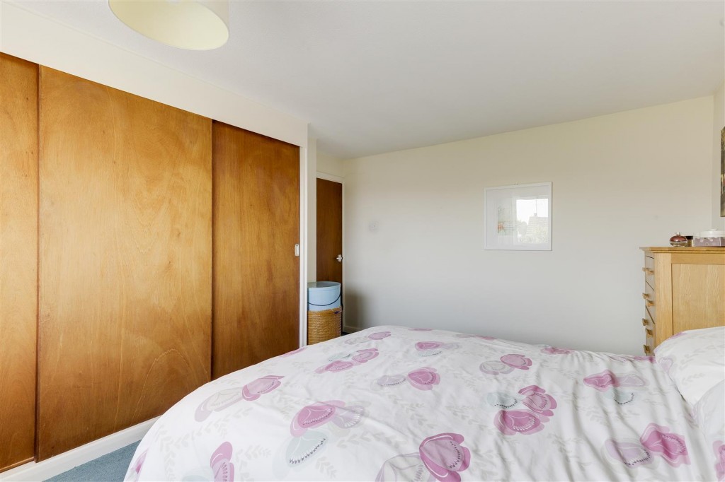 Gedling Road, Arnold, Nottinghamshire, NG5 6PB
