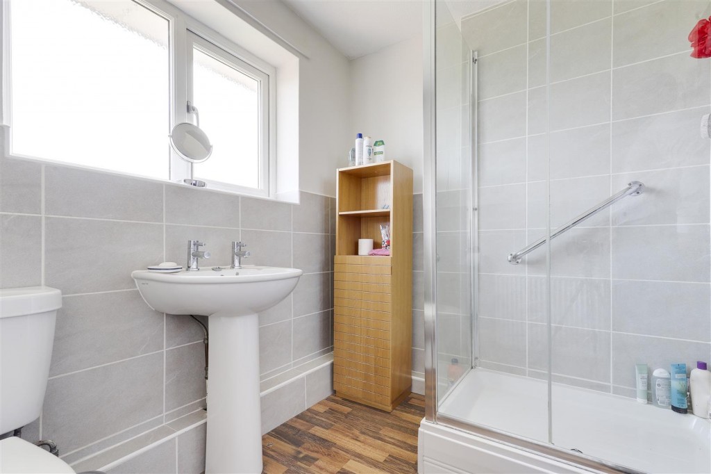 Gedling Road, Arnold, Nottinghamshire, NG5 6PB
