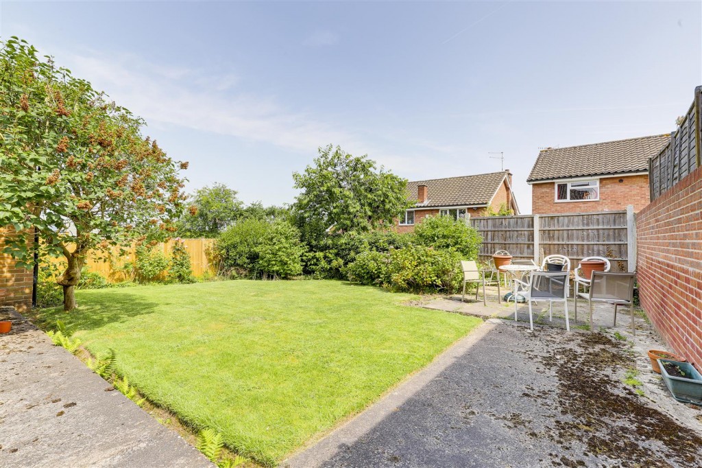 Gedling Road, Arnold, Nottinghamshire, NG5 6PB