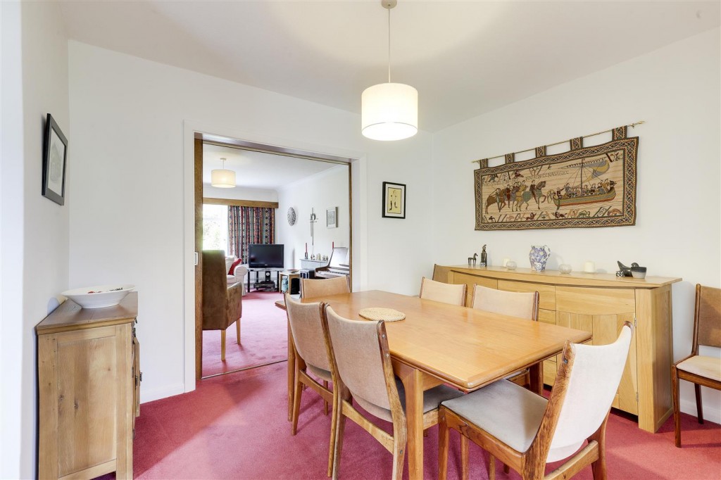 Gedling Road, Arnold, Nottinghamshire, NG5 6PB