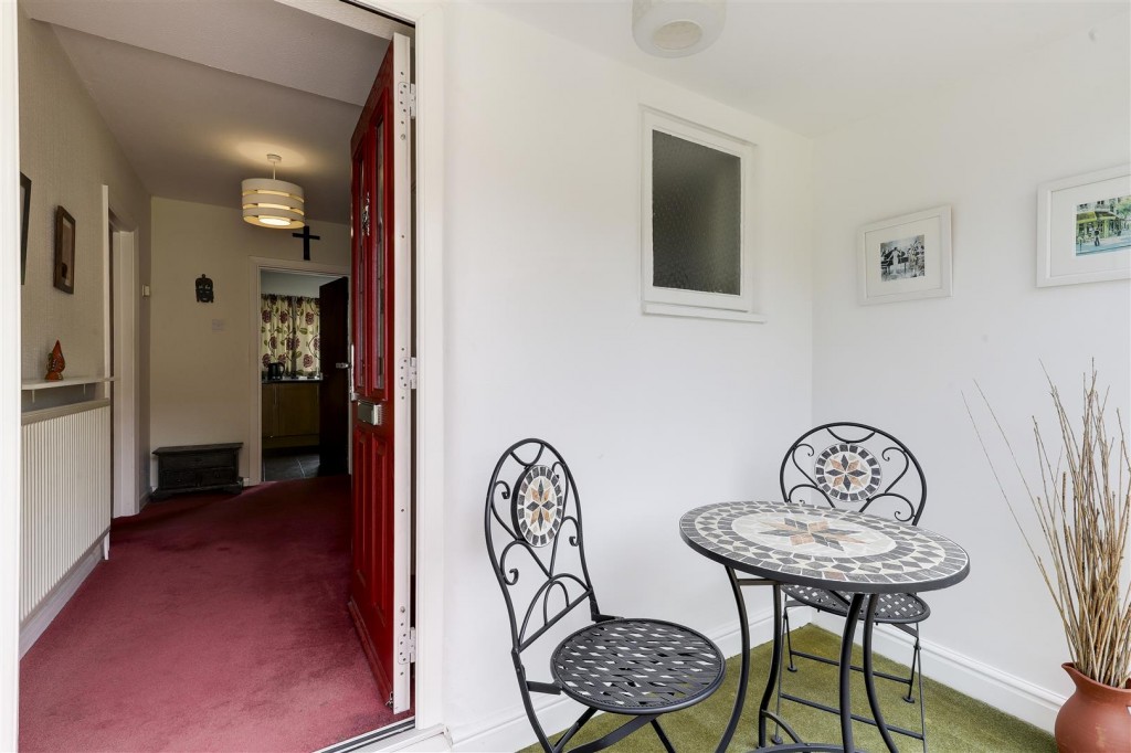 Gedling Road, Arnold, Nottinghamshire, NG5 6PB