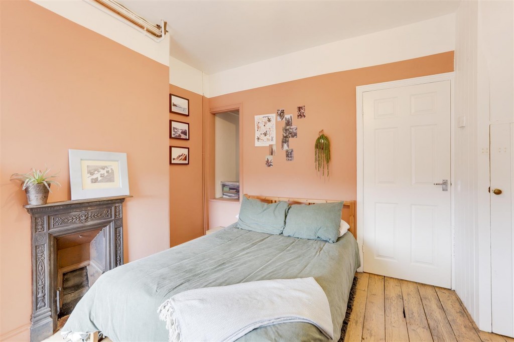Furlong Avenue, Arnold, Nottinghamshire, NG5 7AP
