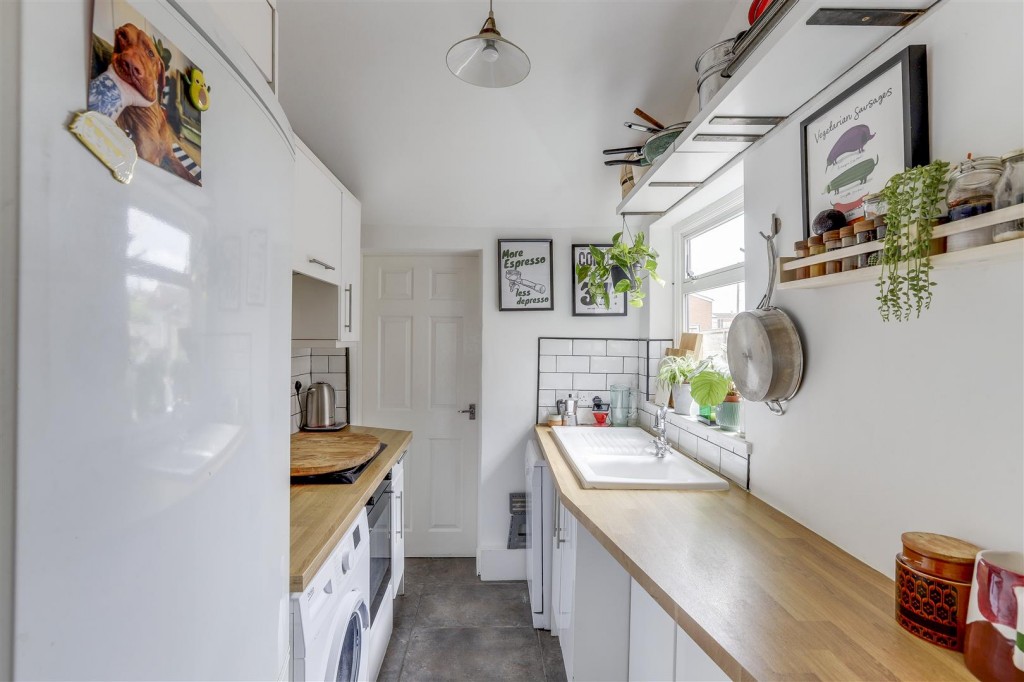 Furlong Avenue, Arnold, Nottinghamshire, NG5 7AP