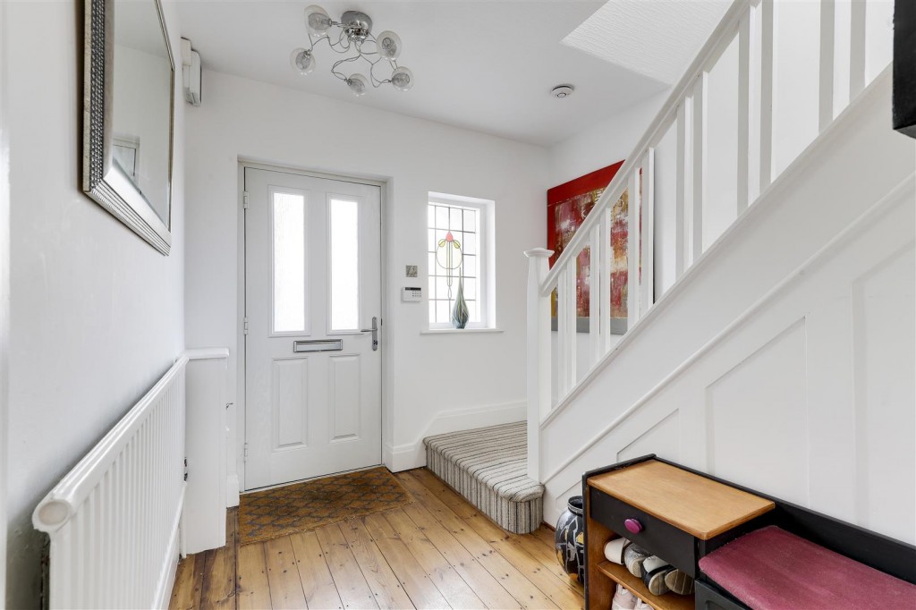 Pierrepont Road, West Bridgford, Nottinghamshire, NG2 5DX