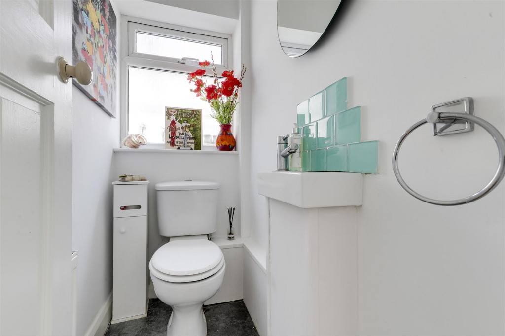 Pierrepont Road, West Bridgford, Nottinghamshire, NG2 5DX