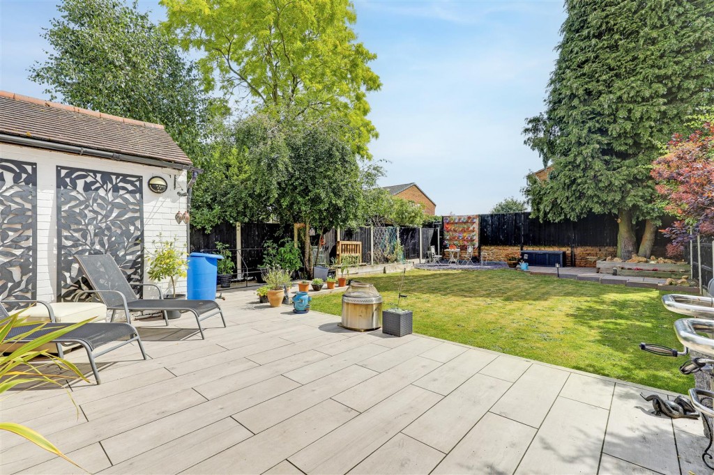 Pierrepont Road, West Bridgford, Nottinghamshire, NG2 5DX